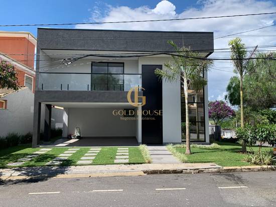 Casa no condomínio Rosa dos Ventos em Vespasiano.