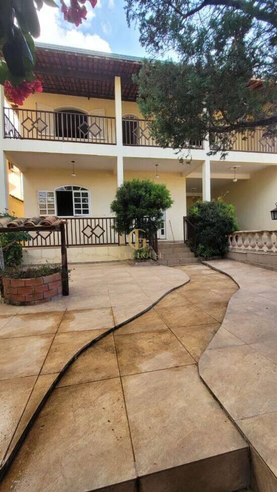 Casa de 310 m² Jardim Ipê - Lagoa Santa, à venda por R$ 950.000