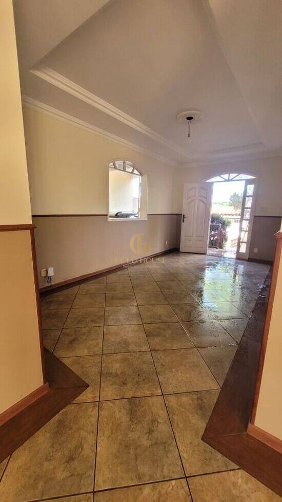 Casa de 310 m² Jardim Ipê - Lagoa Santa, à venda por R$ 950.000