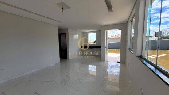 Casa de 198 m² Condomínio Vale Do Luar - Jaboticatubas, à venda por R$ 850.000