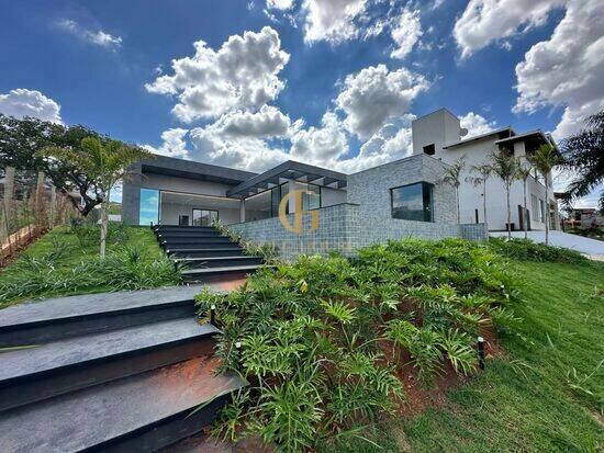 Casa em Lagoa Santa no condomínio Gran Royalle