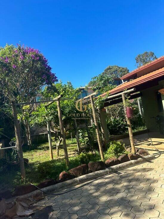Casa de 331 m² Condomínio Vale Do Luar - Jaboticatubas, à venda por R$ 950.000
