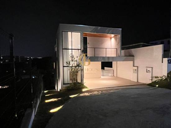 Casa em Vespasiano no Condomínio Rosa dos Ventos