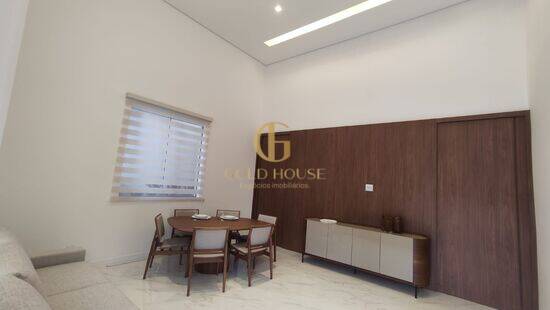 Casa em Lagoa Santa no Condomínio Golden Class