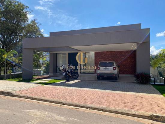 Casa em Lagoa Santa no condomínio Gran Royelle,