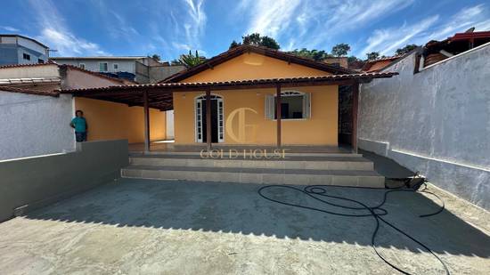 Casa de 220 m² Vale Formoso - Vespasiano, à venda por R$ 495.000