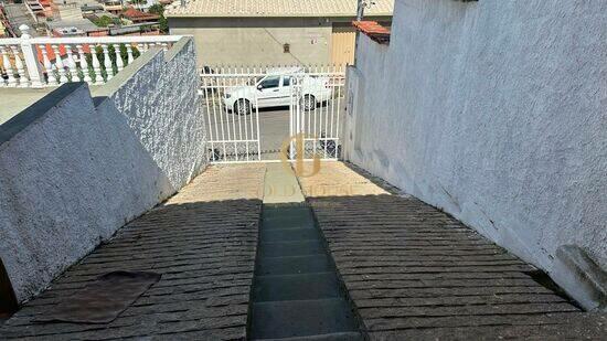 Casa de 220 m² Vale Formoso - Vespasiano, à venda por R$ 495.000