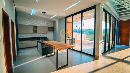 Casa no Condomínio Alphaville em Vespasiano