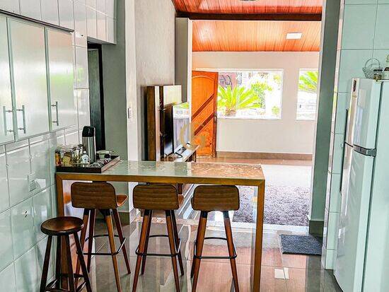 Casa de 380 m² Joá - Lagoa Santa, à venda por R$ 1.390.000