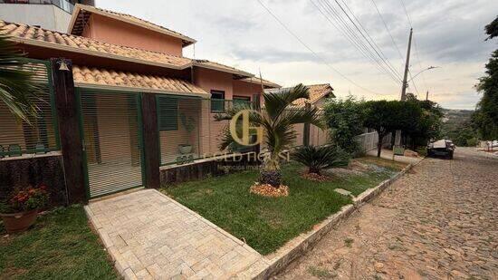 Casa de 225 m² Condomínio Village do Gramado - Lagoa Santa, à venda por R$ 1.200.000