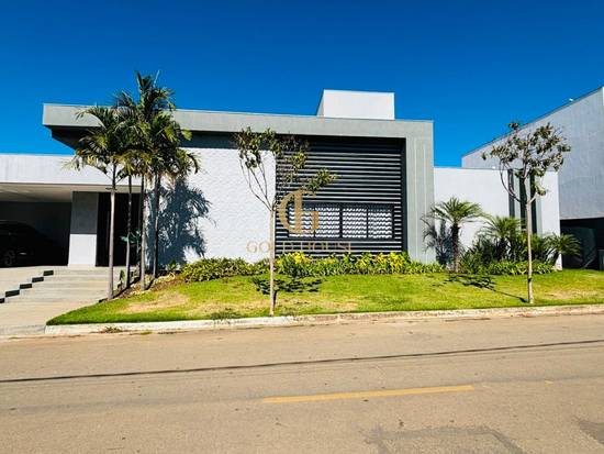 Casa de 243 m² Condomínio Gran Park Toscana - Vespasiano, aluguel por R$ 22.000/mês