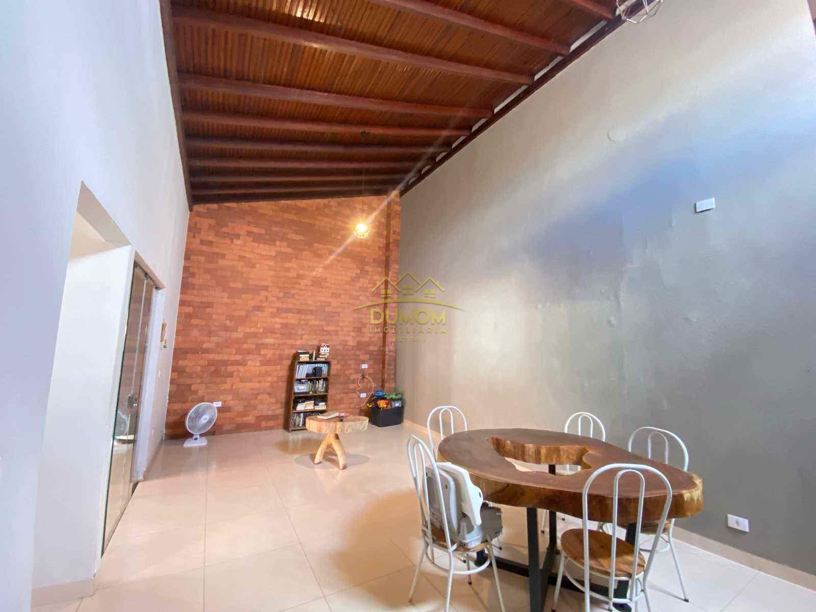 Casa para Venda por R$ 400.000, Jardim Dos Ipes em Tres Lagoas/MS