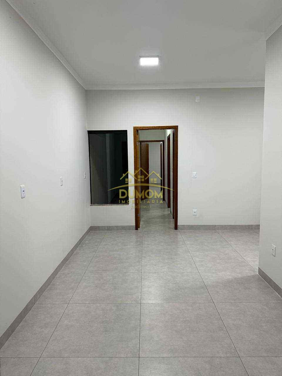 Casa para Venda por R$ 300.000, Bairro Jardim Dourados em Tres Lagoas/MS