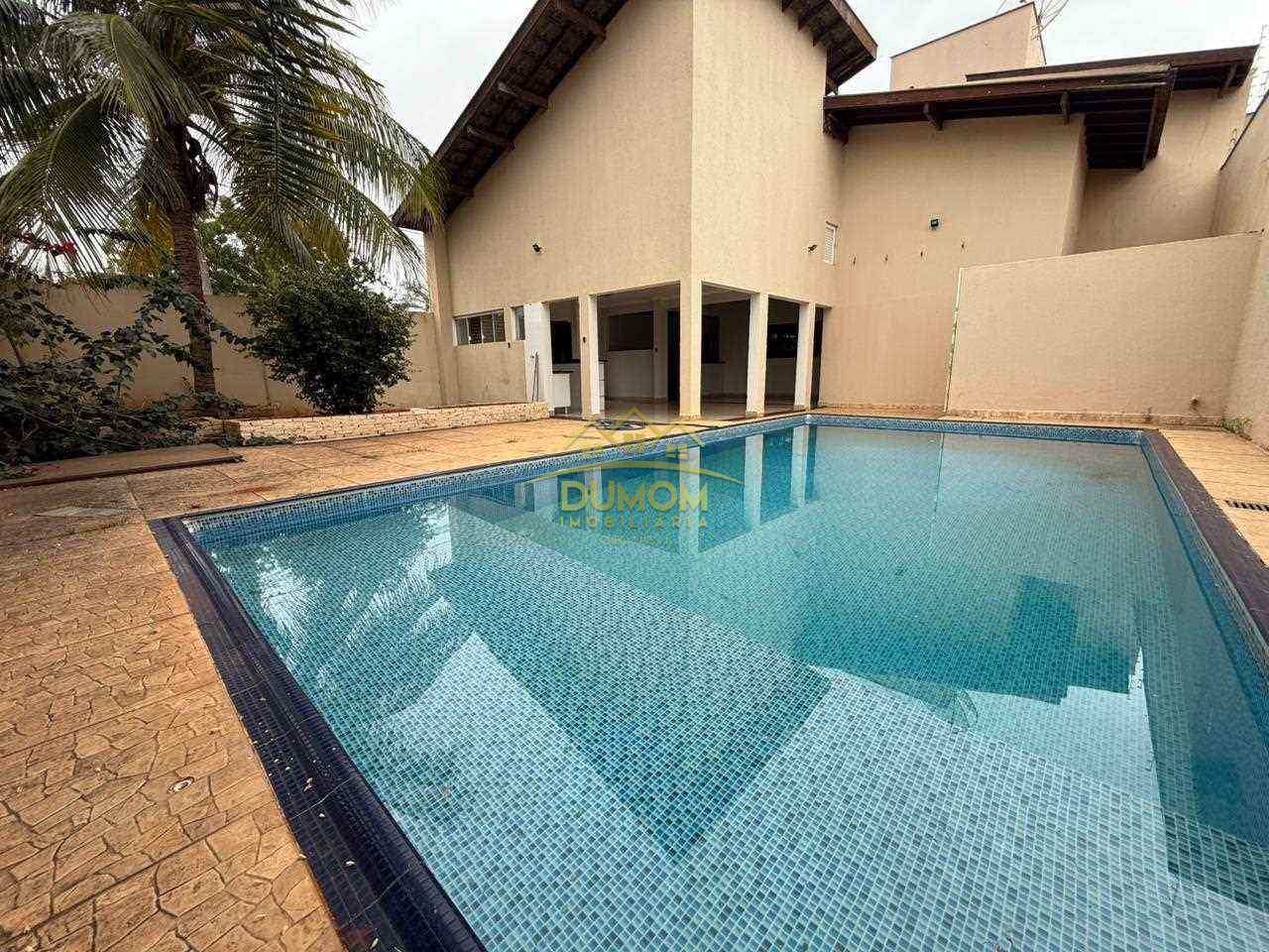 Casa para Venda por R$ 750.000, Centro em Tres Lagoas/MS