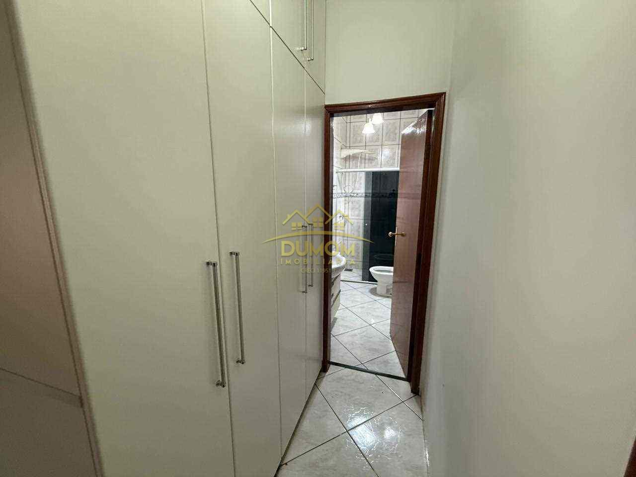 Casa para Venda por R$ 750.000, Centro em Tres Lagoas/MS