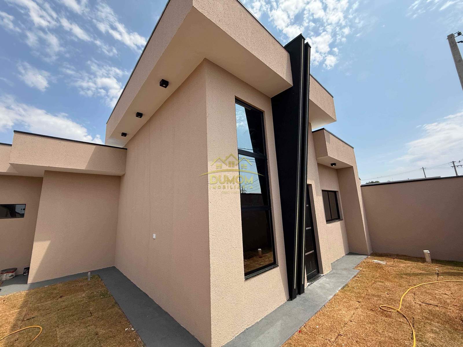 Casa para Venda por R$ 360.000, Santa Helena em Tres Lagoas/MS