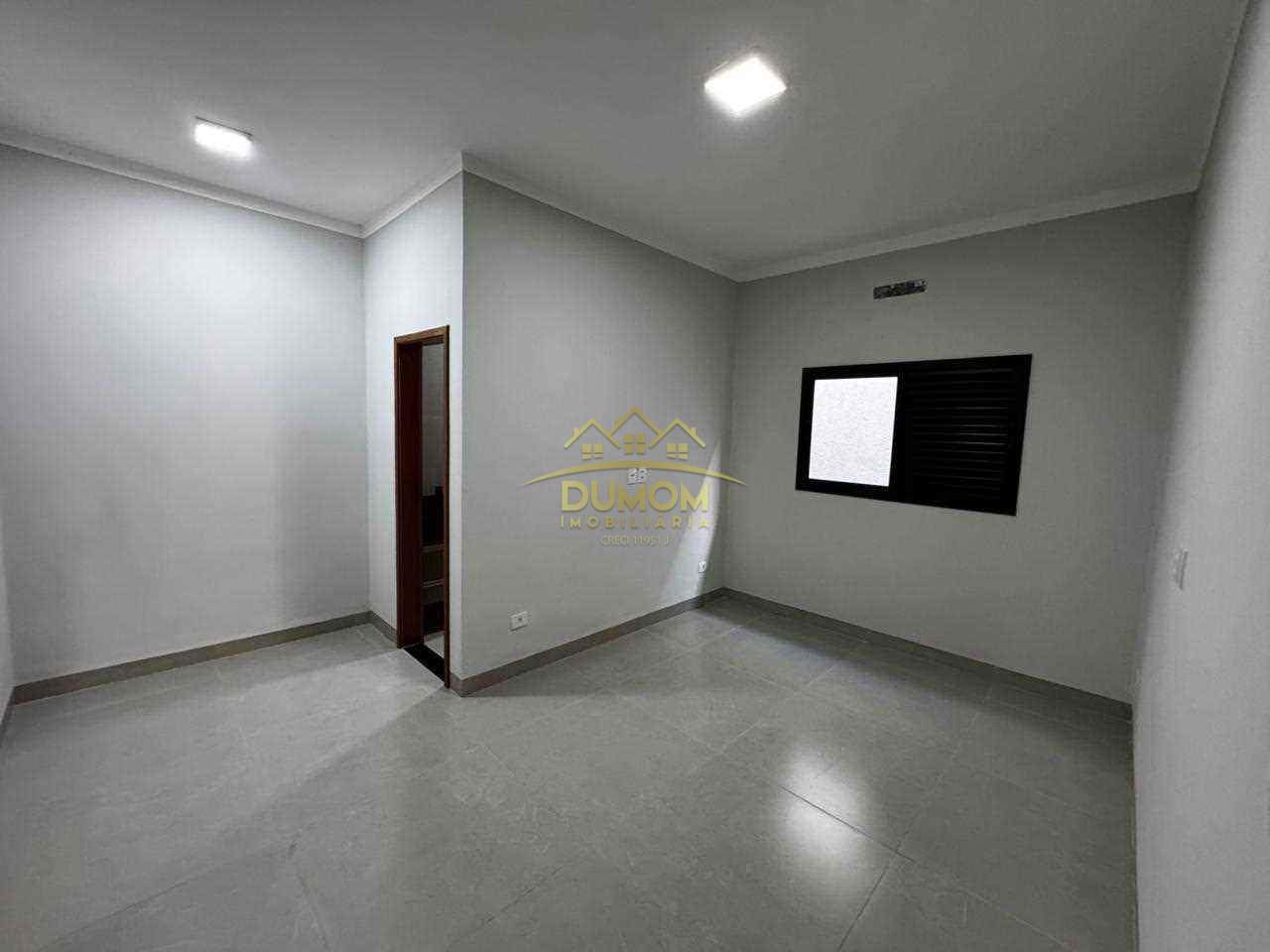 Casa para Venda por R$ 475.000, Ipe em Tres Lagoas/MS