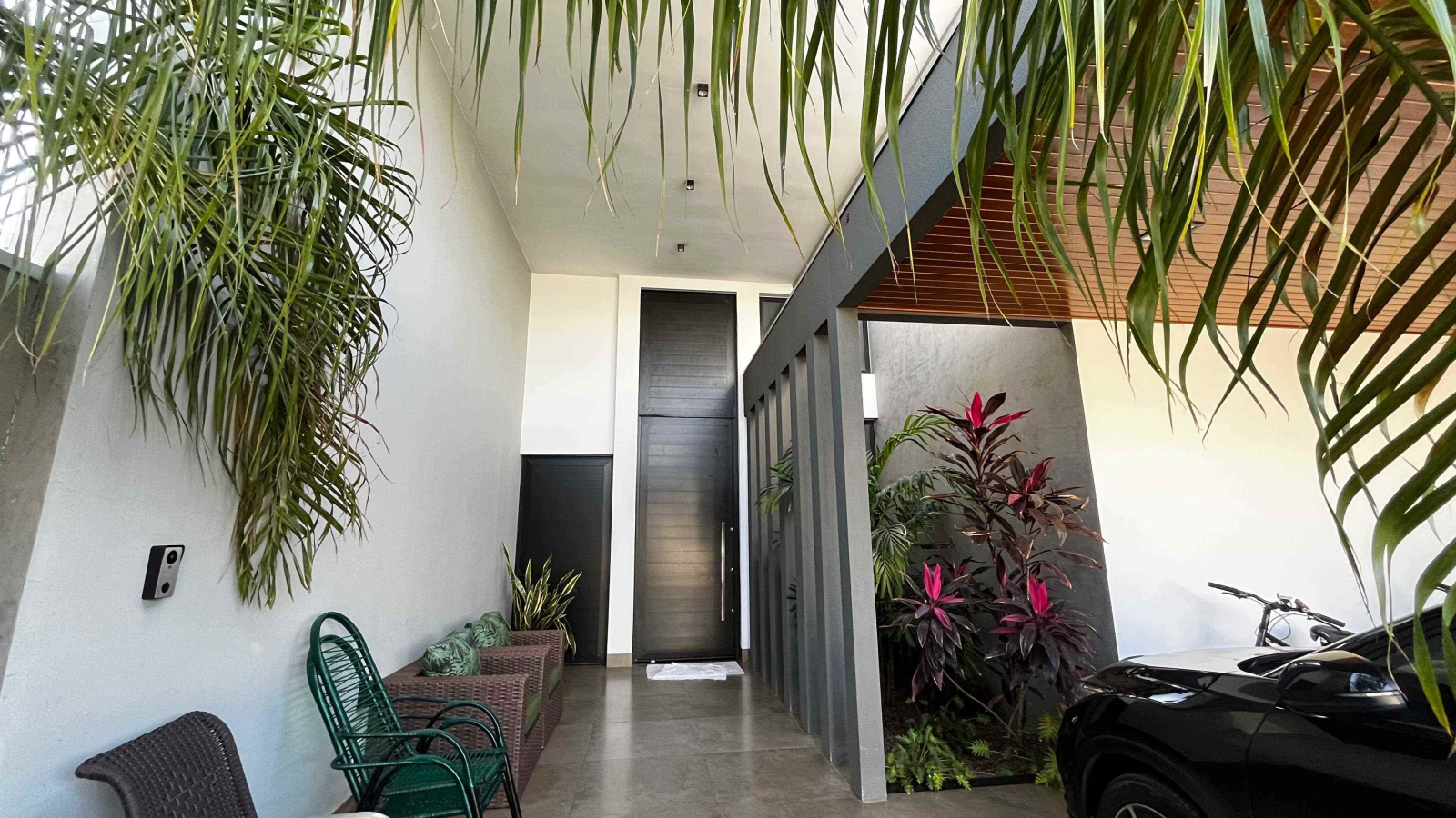 Casa para Venda por R$ 1.600.000, Village Do Lago em Tres Lagoas/MS