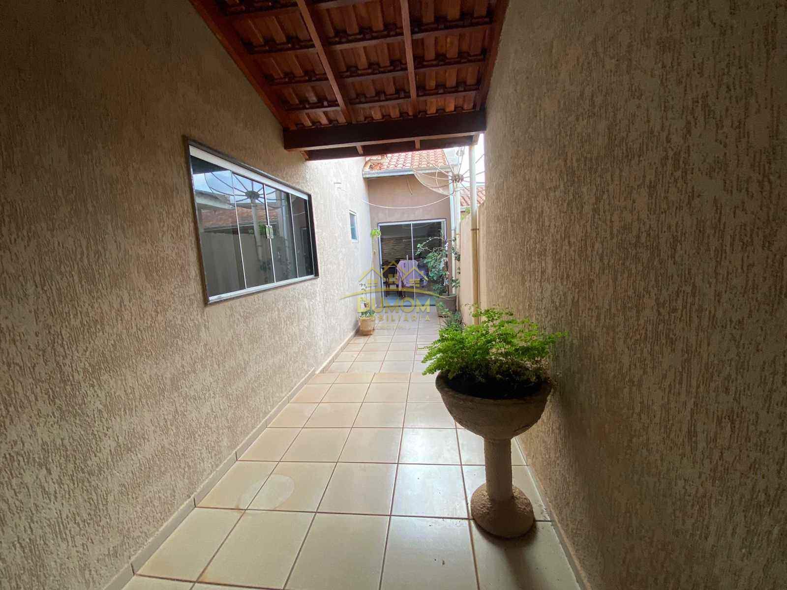 Casa para Venda por R$ 450.000, Jardim Novo Aeroporto em Tres Lagoas/MS