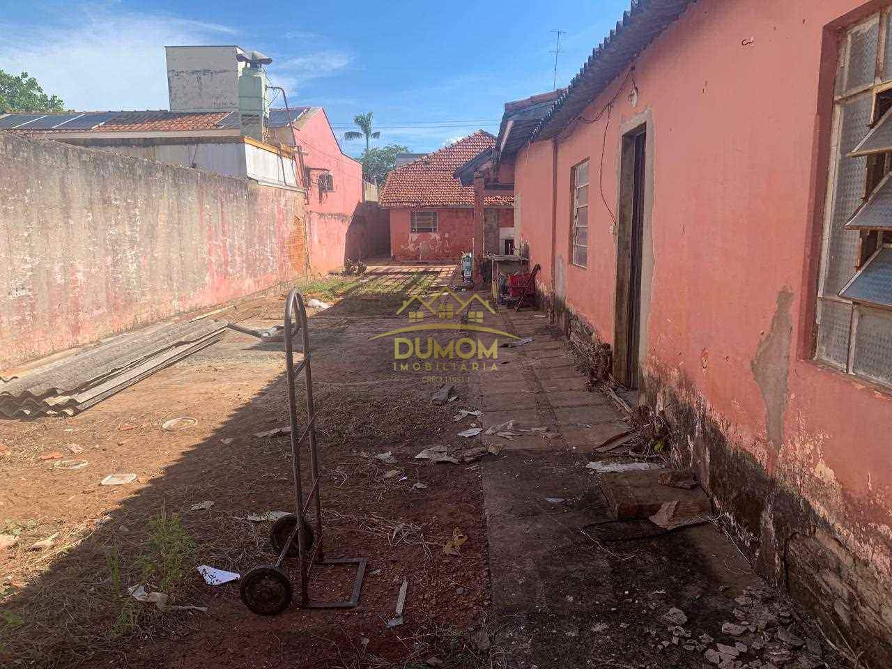 Casa para Venda por R$ 700.000, Centro em Tres Lagoas/MS