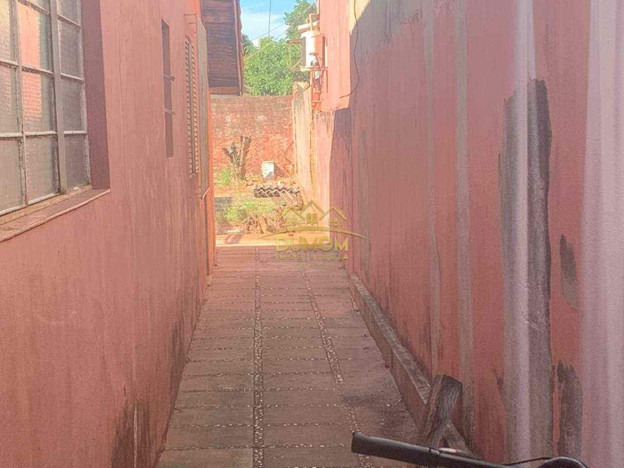 Casa para Venda por R$ 700.000, Centro em Tres Lagoas/MS
