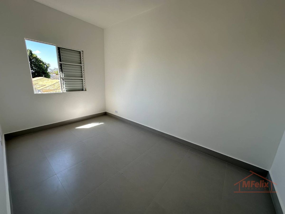 Apartamento com 2 quartos à Venda, Jardim Maia - Guarulhos