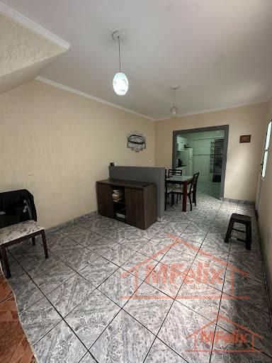 Sobrado com 5 quartos à Venda, Jardim Vila Galvão - Guarulhos
