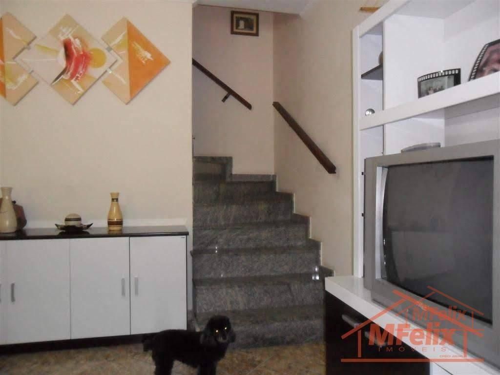 Sobrado com 2 quartos à Venda, Jardim Cocaia - Guarulhos