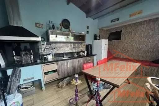 Sobrado com 4 quartos à Venda, Vila Augusta - Guarulhos