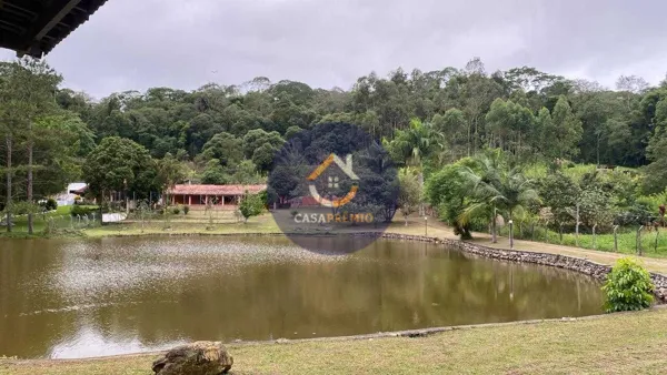 Chácara 2Q - Centro