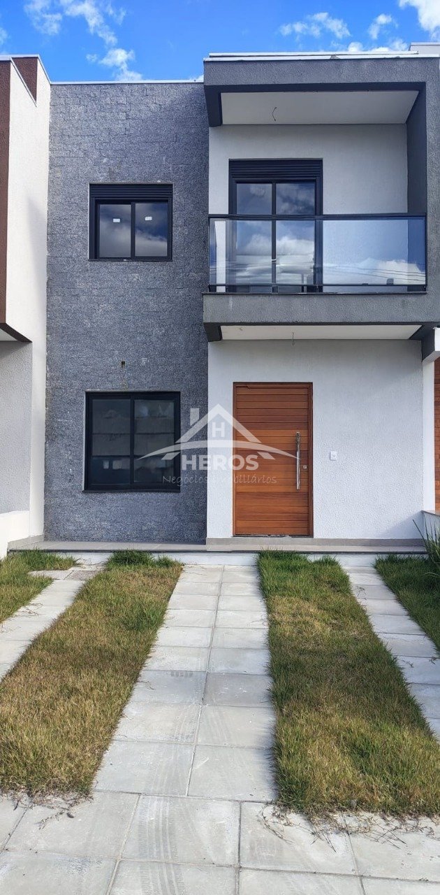 Casa em cond, 3 dorm, 150m², R$ 699 mil