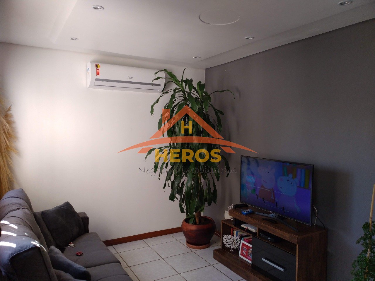 Apartamento1 dorm, 40m², Cavalhada, R$180mil