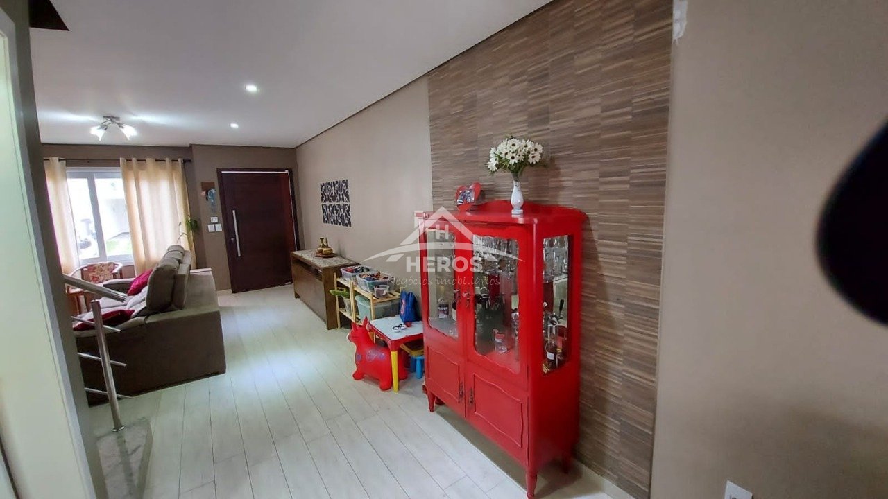 Casa 3 dormi,Hipica,R$570 Mil.