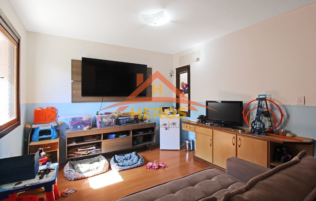 Casa condomínio, 3 dorm, 179m², Cristal, R$ 519mil