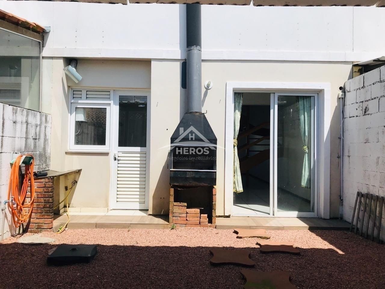 Casa3 dorm, Hípica, 85m², 335mil