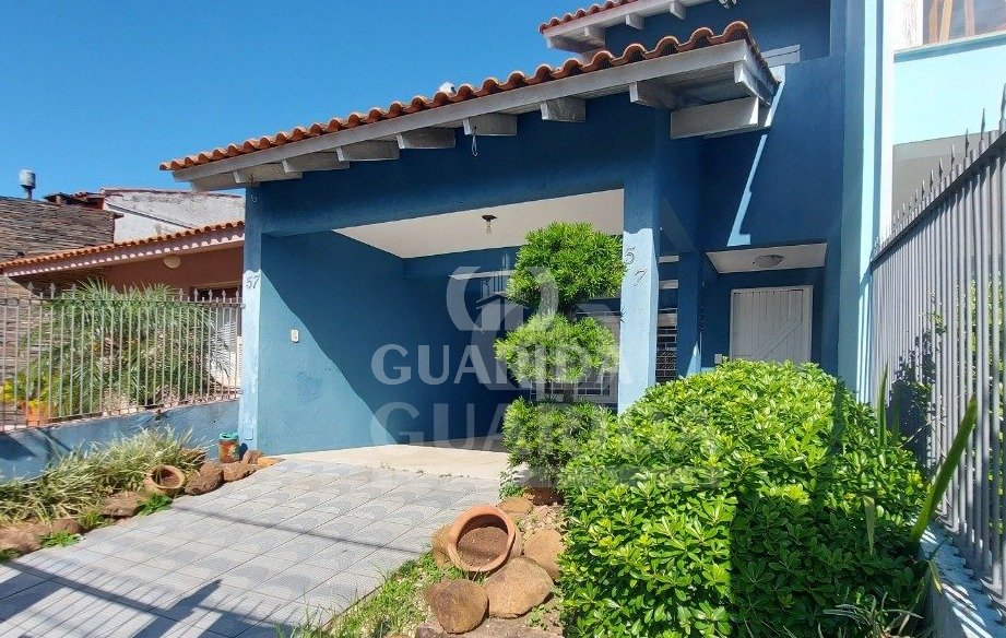 Casa 3 dorm, Jardim Verde, 205m², R$ 690mil