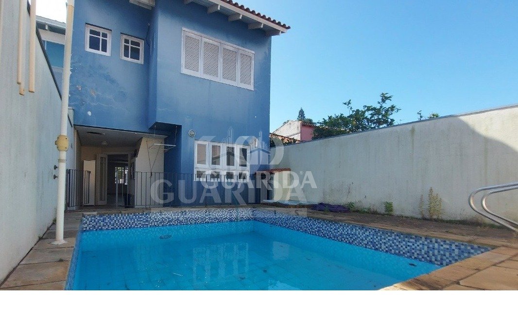 Casa 3 dorm, Jardim Verde, 205m², R$ 690mil