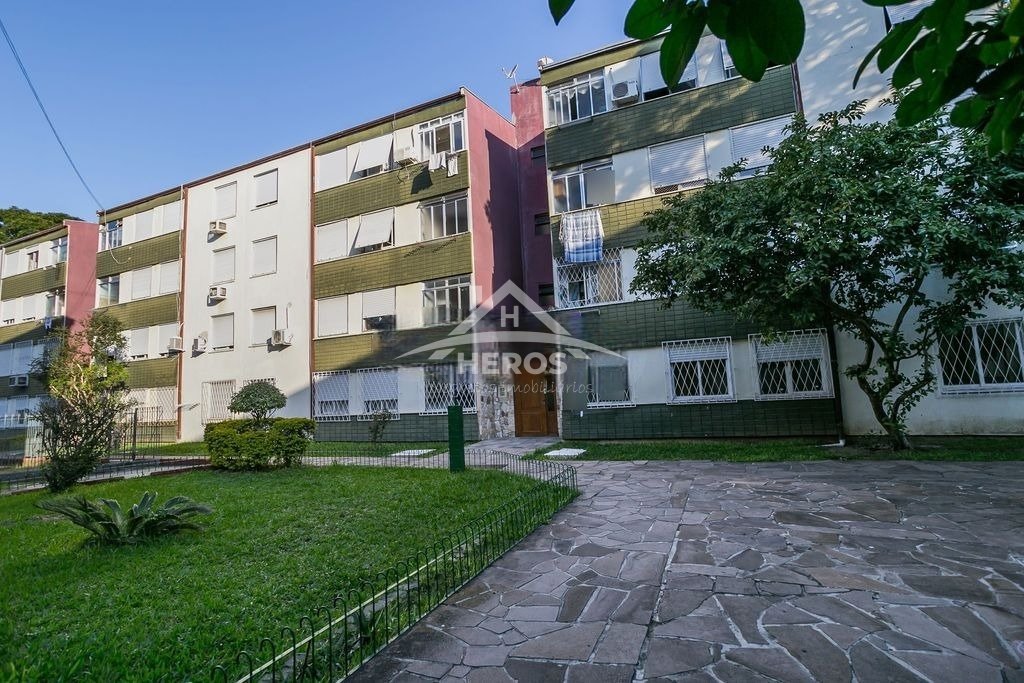 Apartamento térreo,1 dorm, Cavalhada; 169mil
