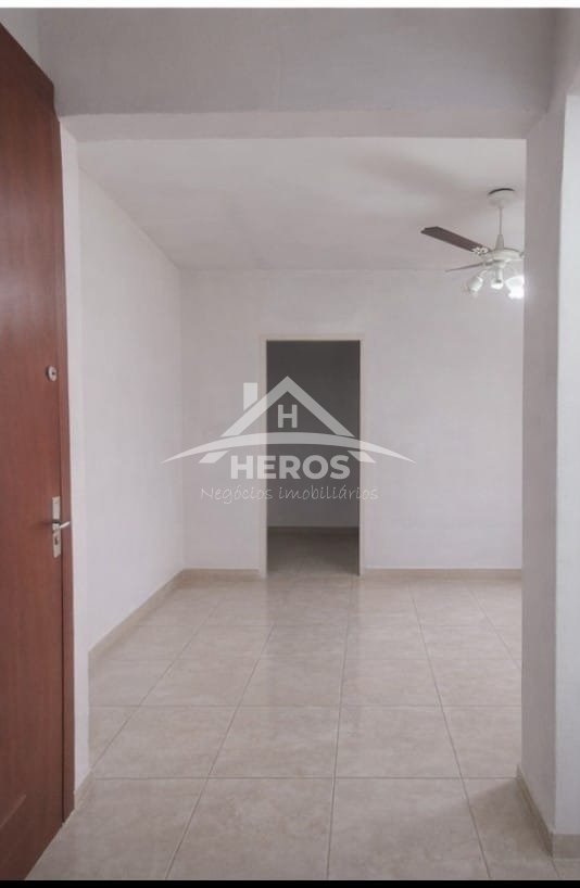 Apartamento térreo,1 dorm, Cavalhada; 169mil