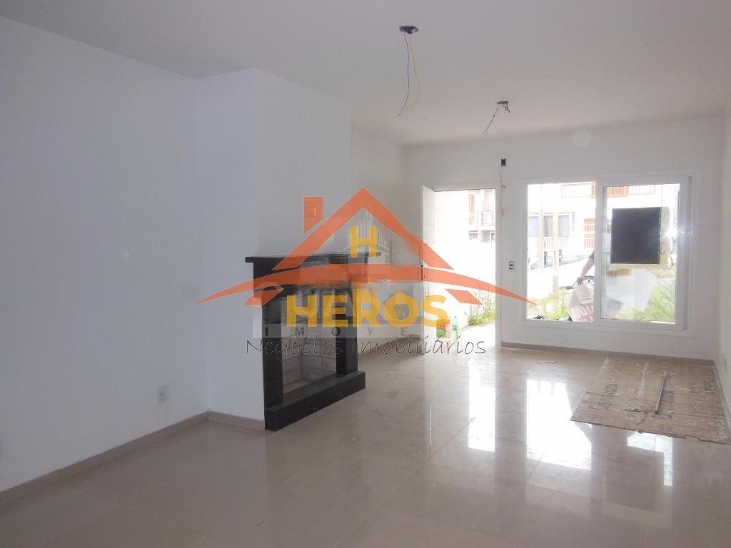 Casa 3 Suítes, 170m², Guarujá, R$ 530mil