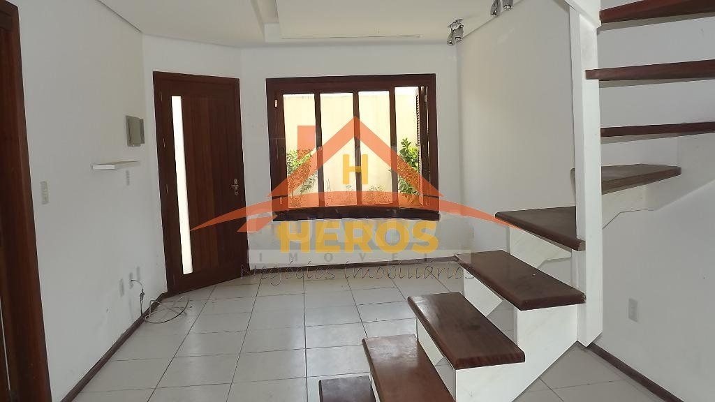 Casa condomínio 2 dorm, 83m², Ipanema, R$ 335mil