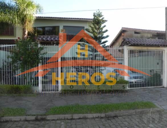 Casa 3 dorm, Ipanema, 253m², R$ 650 mil
