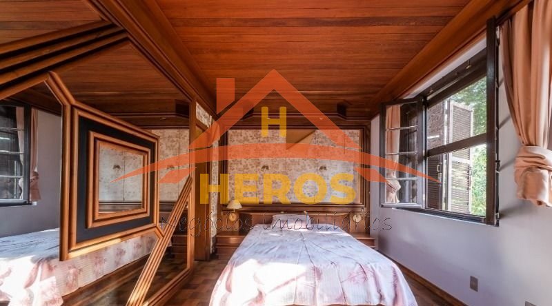 Casa 3 dorm, 350m², Vila Assunção, R$ 1,75milhão