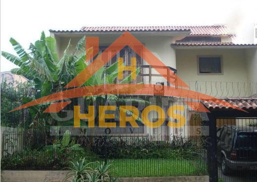 Casa 4 dorm, 215m², Hípica, R$ 460mil