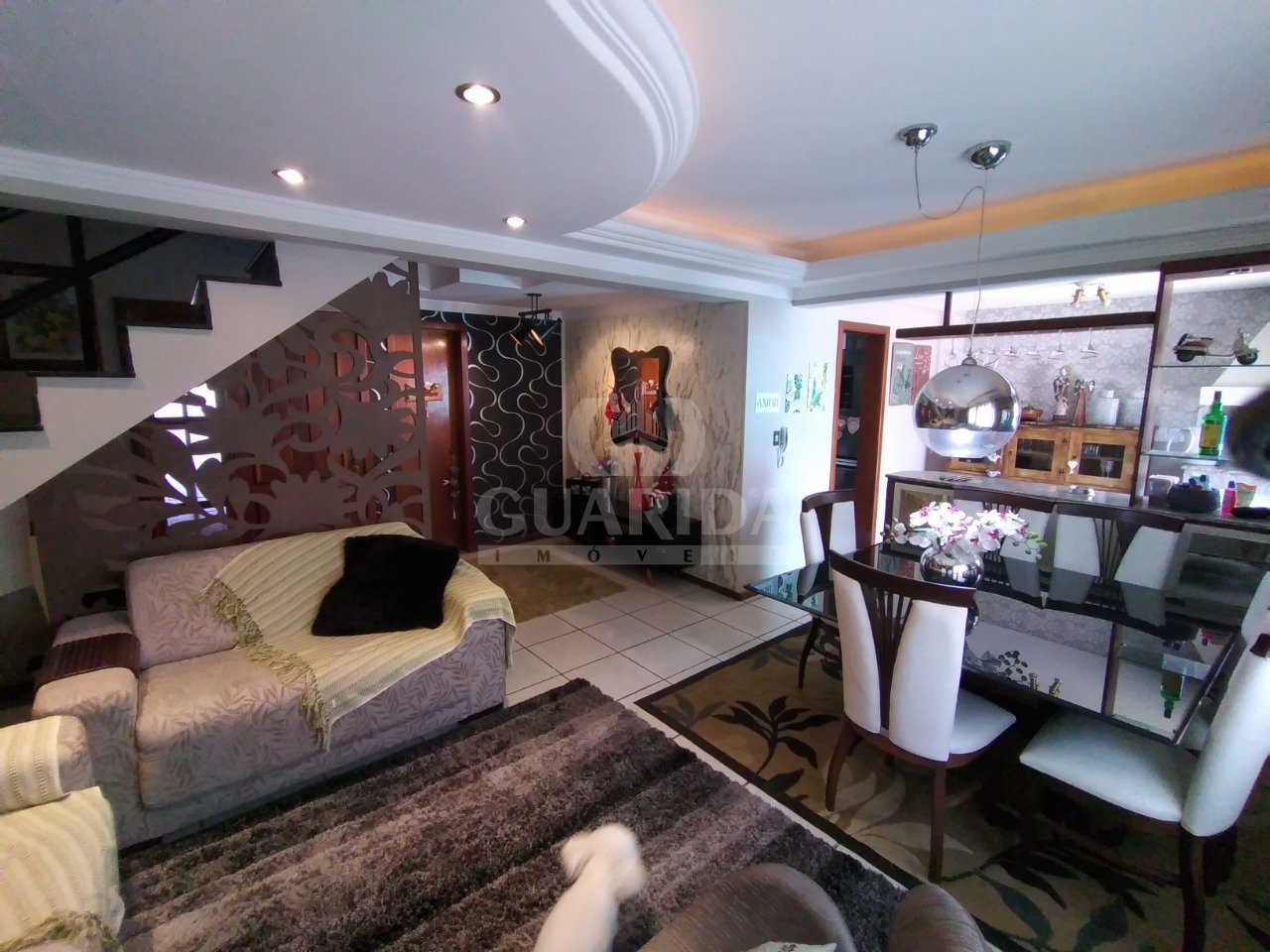 Casa condomínio, 3 dorm, 233m², Ipanema, R$ 980mil