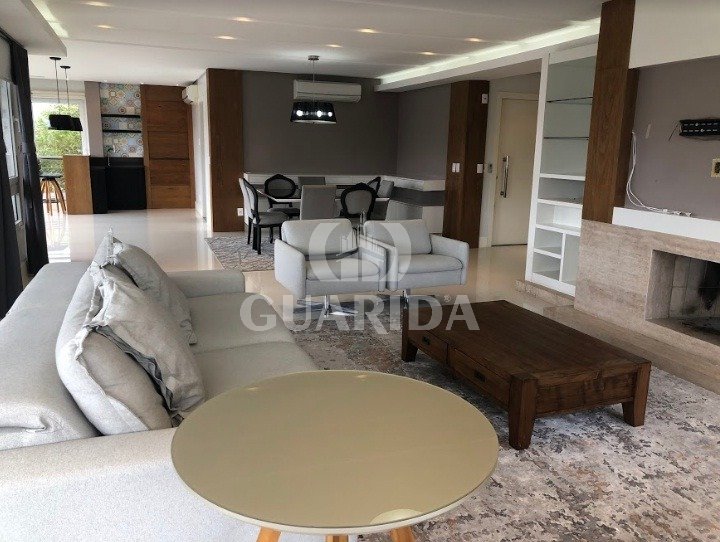 Aptº 216m², 3 suítes, Menino Deus, R$ 2,05 milhões