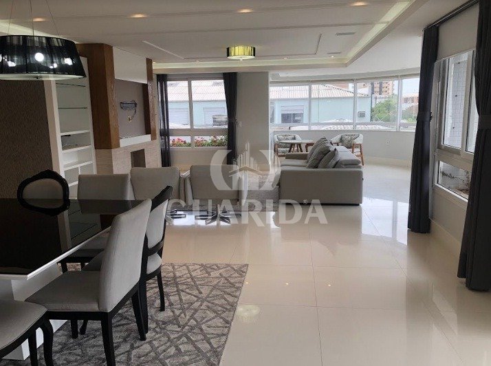Aptº 216m², 3 suítes, Menino Deus, R$ 2,05 milhões