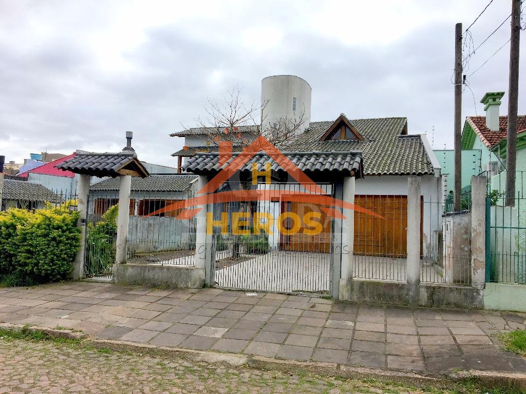 Casa 4 dorm, 294m², Cristal, R$ 980mil