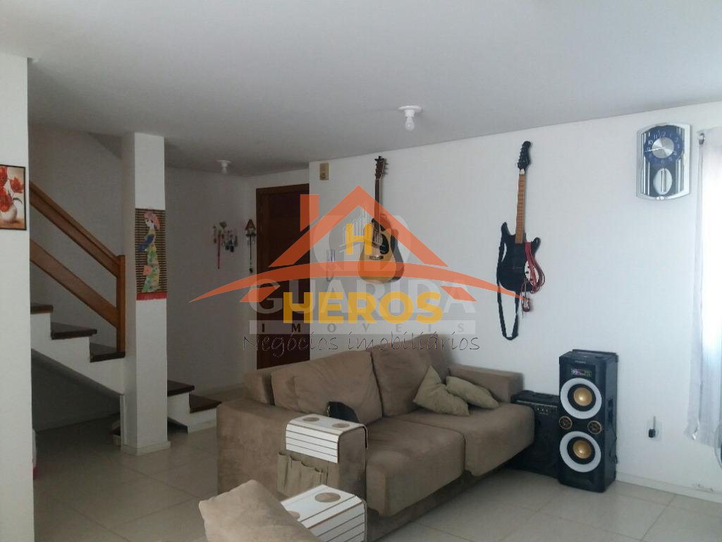 Casa cond 3 dorm, 89², Aberta dos Morros R$ 415mil