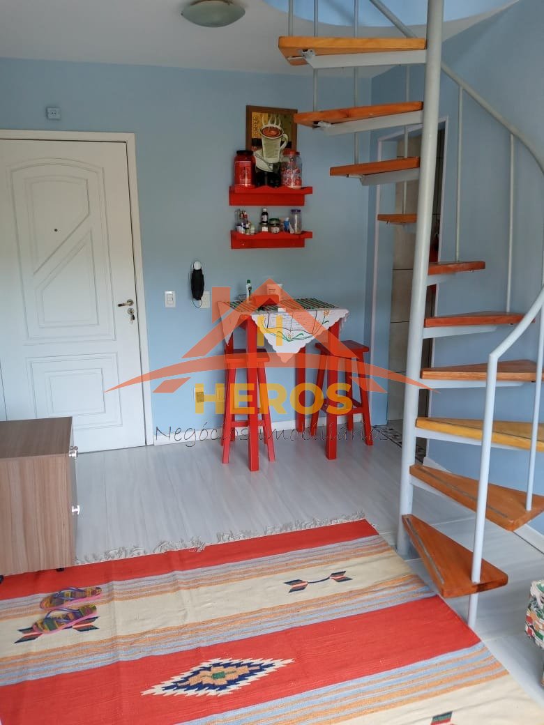 Cobertura 2 dorm, 96m² Nonoai, R$ 320mil